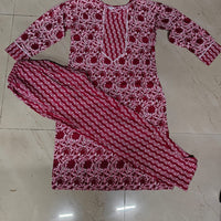 Floral Printed Women Cotton Women Kurta With Pant (2 Psc Set) - Essentials