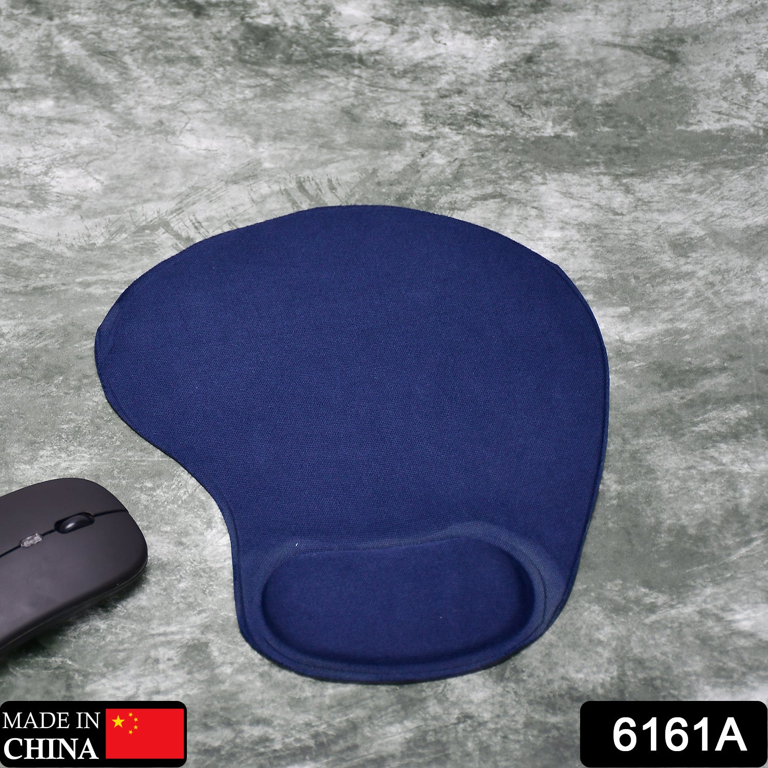 6161a Wrist S Mouse Pad Used For Mouse While Using Computer. - Essentials