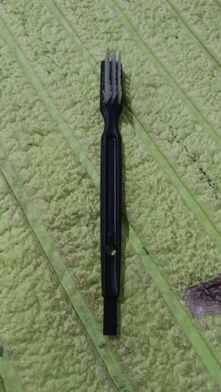 Multifunctional Cleaning Brush Juicer Cleaning Brushes (1 Pc) - Essentials