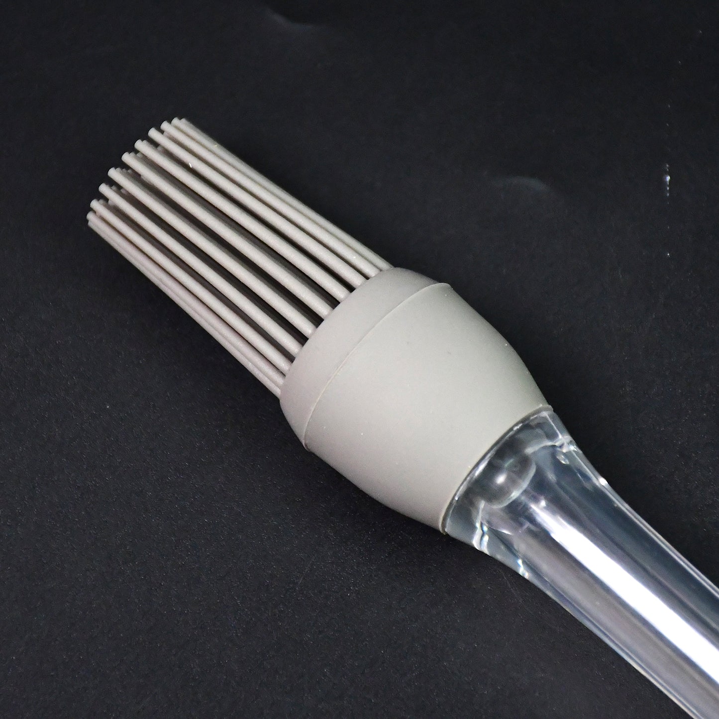 Silicone Oil Brush Pastry Brush Oil Cooking Brush (1 Pc) - Essentials